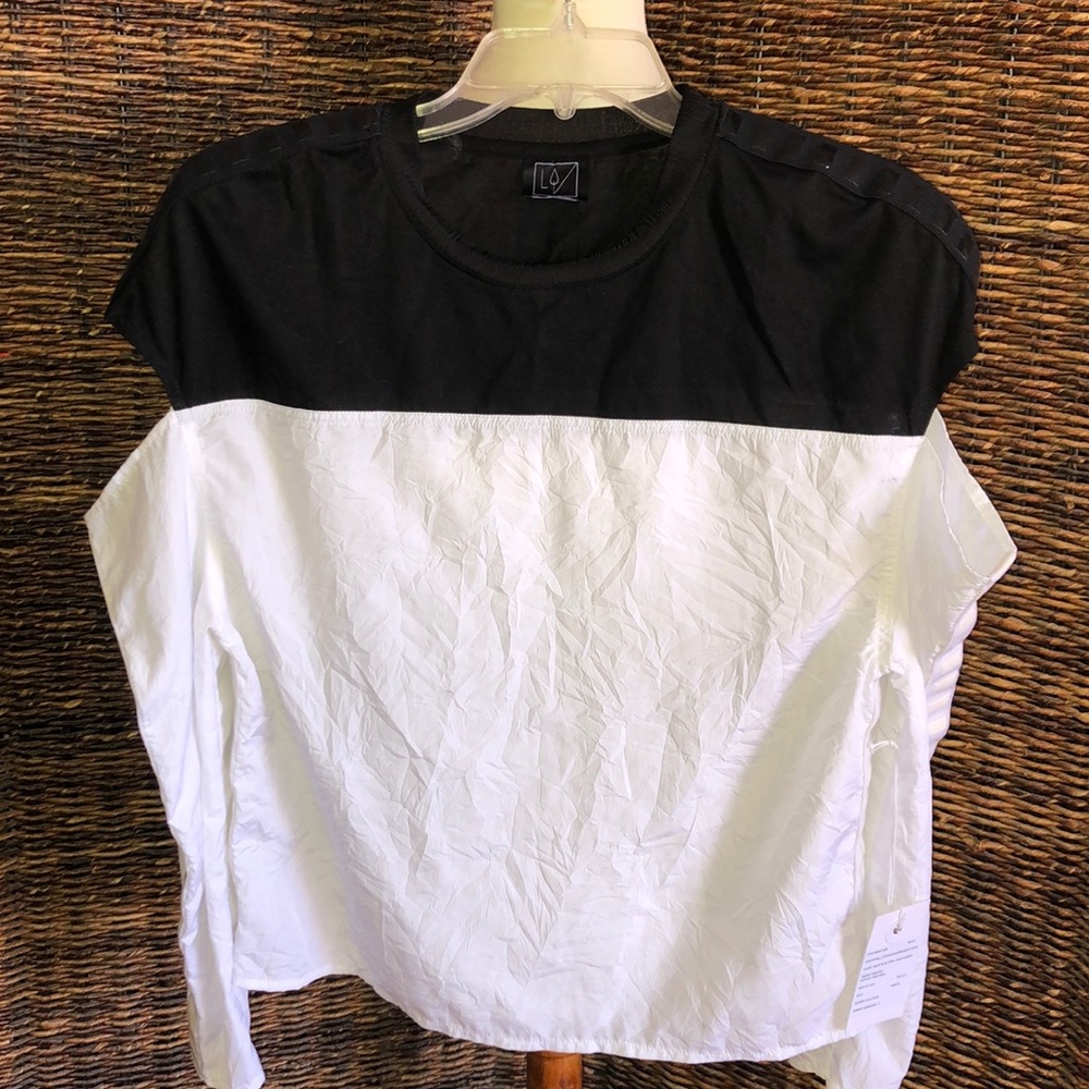 Lime and Vine Alexi cut out sleeve blouse